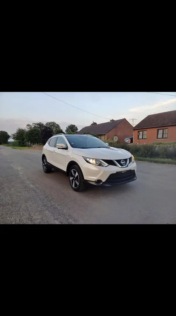 Nissan Qashqai 1.2 DIG-T TEKNA - 1