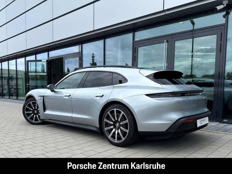 Porsche Taycan Sport Turismo Head-Up Luftfederung 92% — photo 3