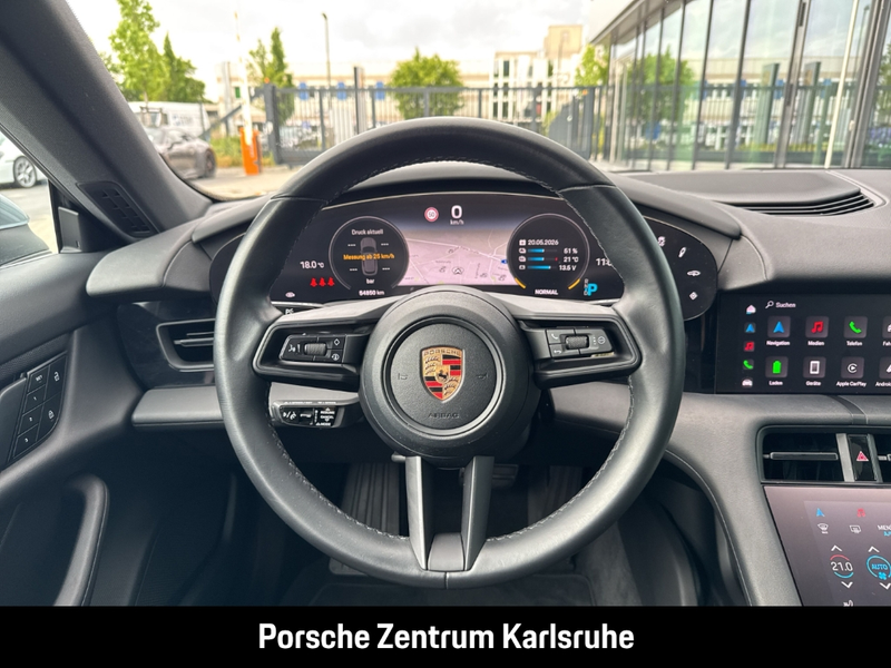 Porsche Taycan Sport Turismo Head-Up Luftfederung 92% — photo 15