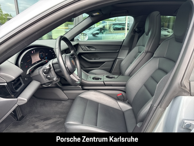 Porsche Taycan Sport Turismo Head-Up Luftfederung 92% — photo 11