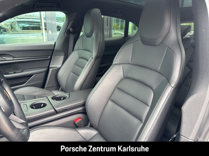 Porsche Taycan Sport Turismo Head-Up Luftfederung 92% — photo 9