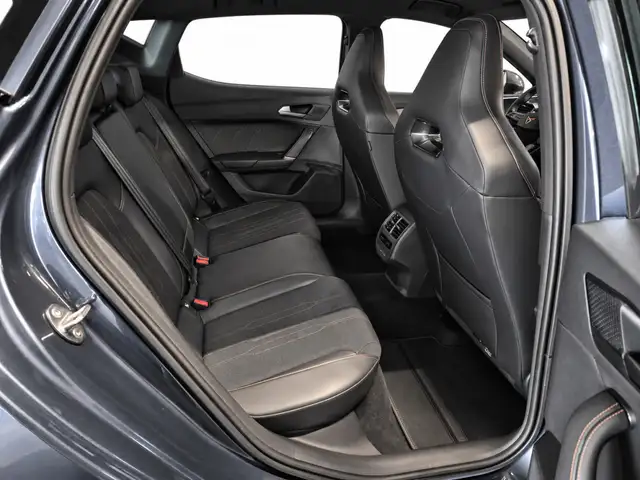 Cupra Leon view 6