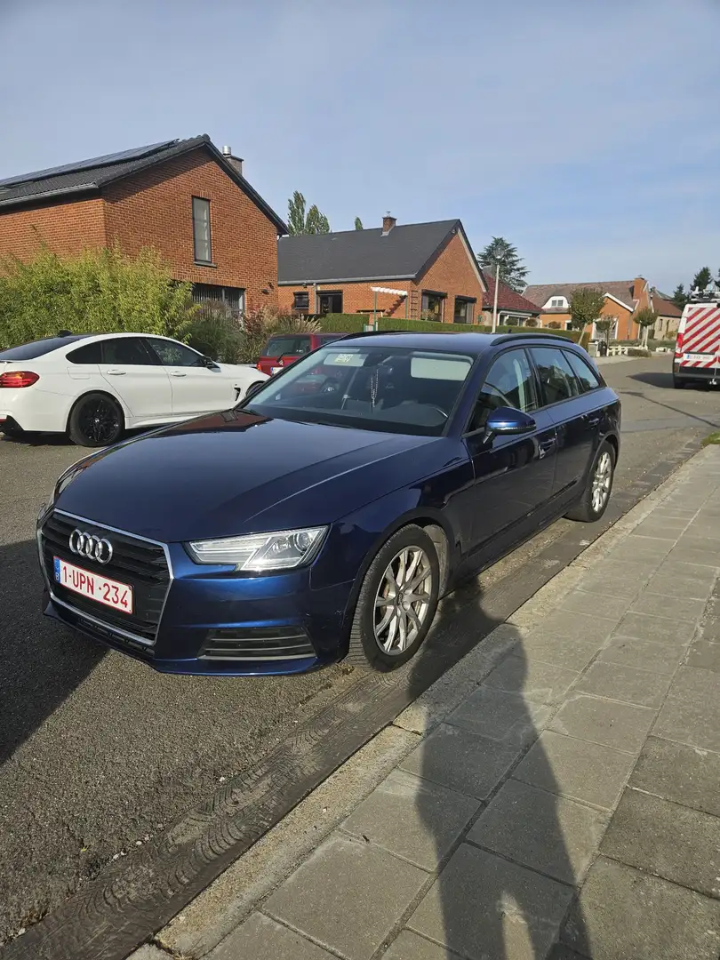 Audi A4 Avant 2.0 TDi - 1