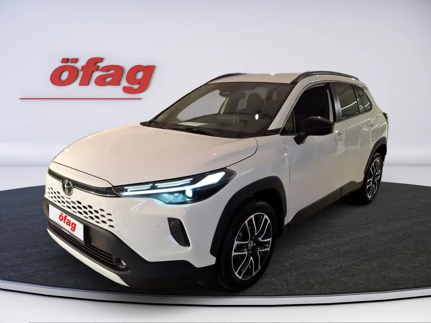 Toyota Corolla Cross 1.8 Hybrid Active Drive 2WD Weiß - 2
