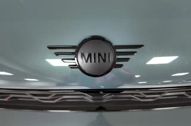 Mini Countryman view 9
