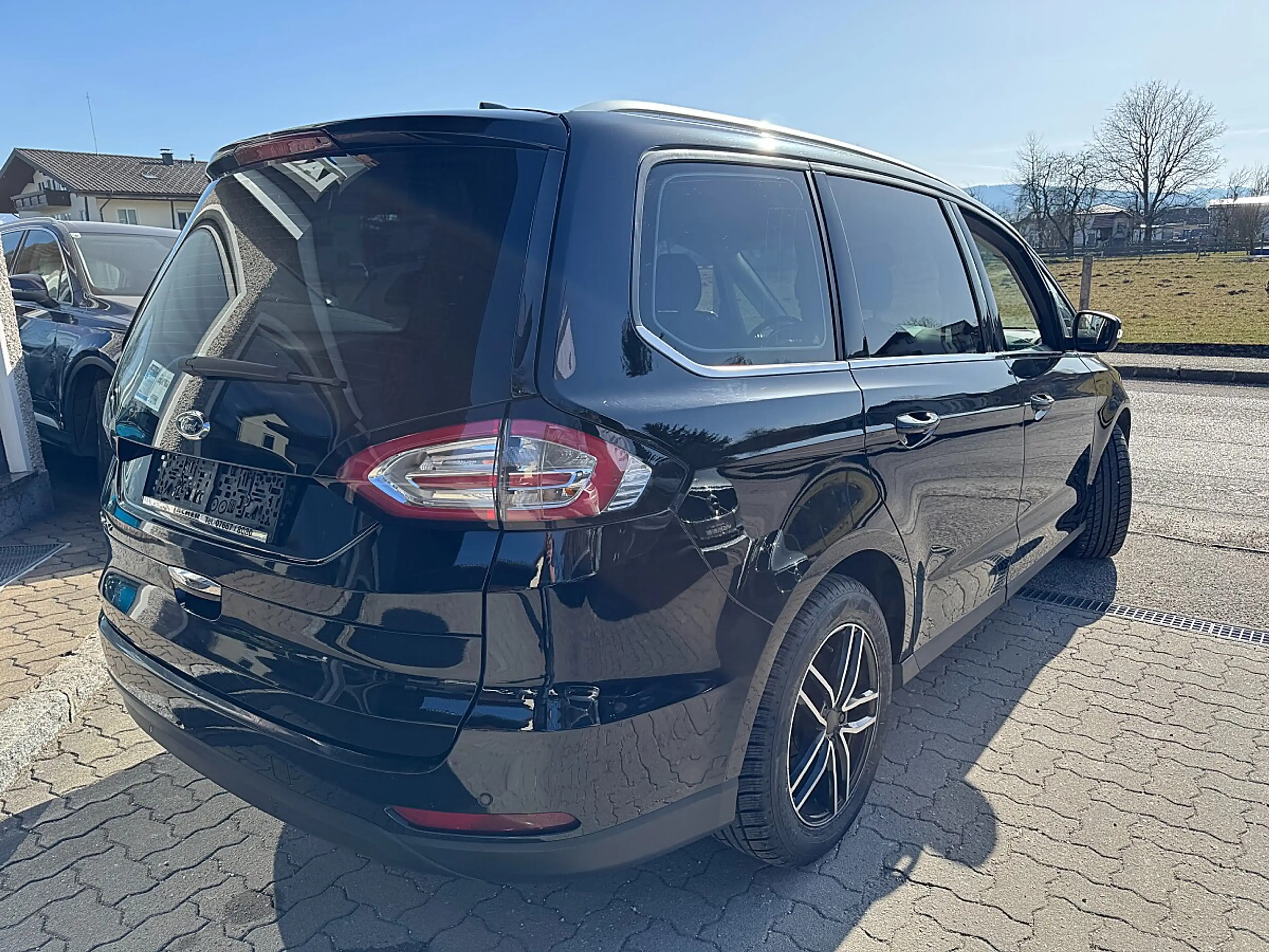 Ford Galaxy 2,0 EcoBlue SCR Aut.*LED* — photo 5