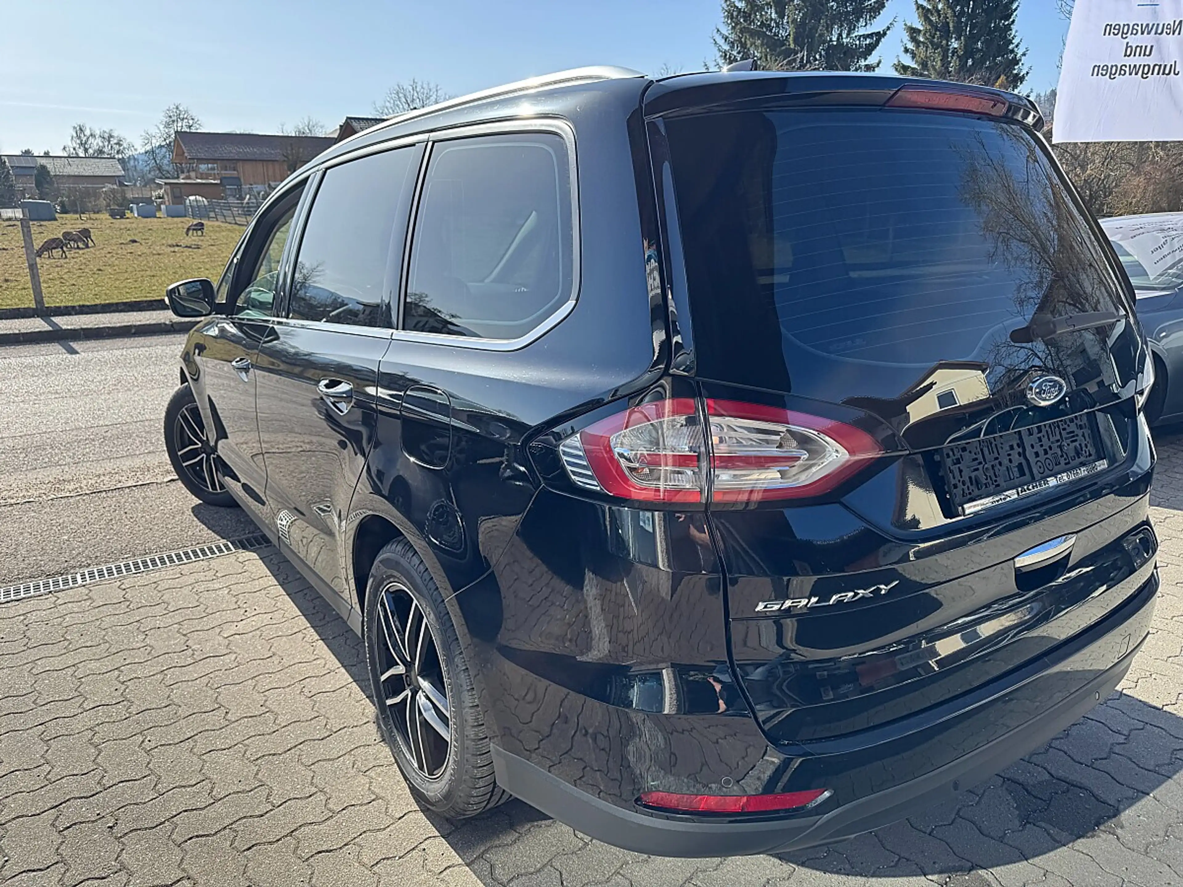 Ford Galaxy 2,0 EcoBlue SCR Aut.*LED* — photo 7