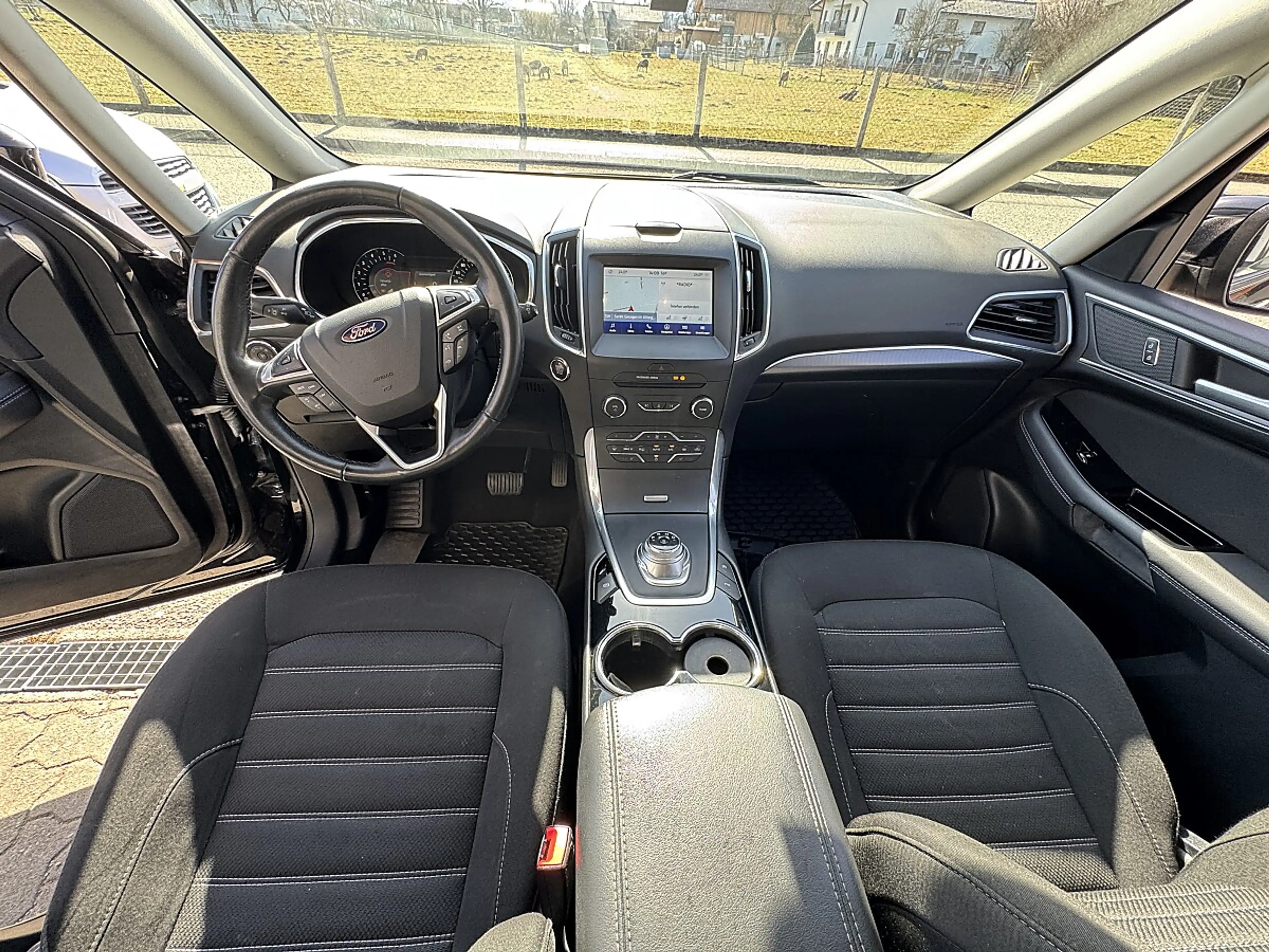 Ford Galaxy 2,0 EcoBlue SCR Aut.*LED* — photo 12