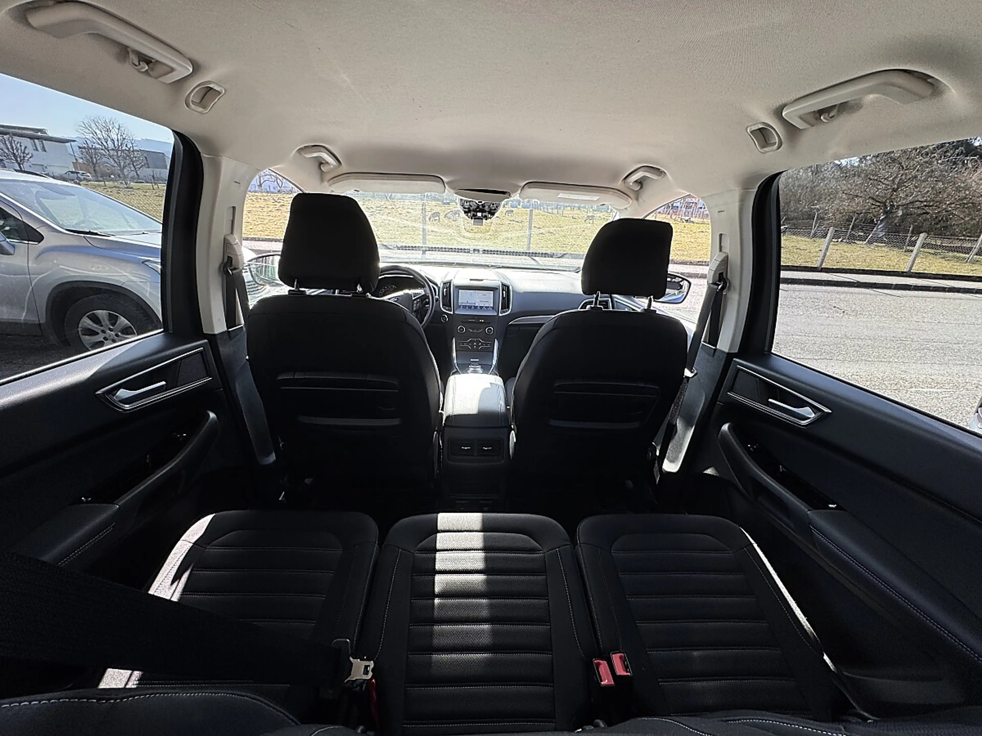 Ford Galaxy 2,0 EcoBlue SCR Aut.*LED* — photo 9