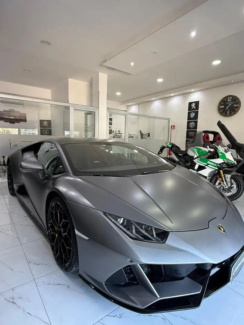 Lamborghini Huracán Coupe 5.2 Evo 640 awd Gris - 1