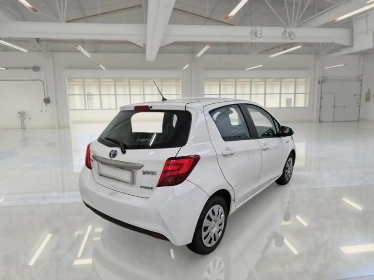 Toyota Yaris Yaris III 2017 5p 1.5h Business Blanc - 2
