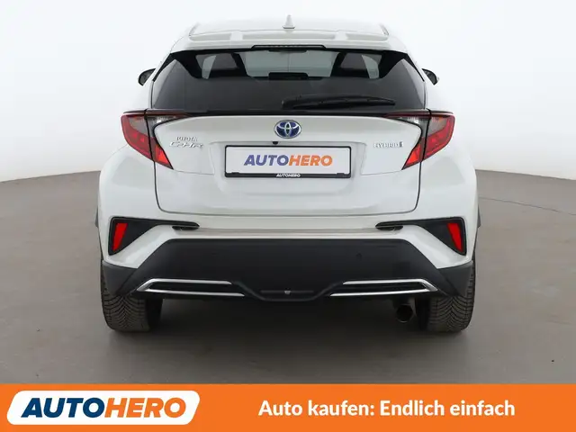 Toyota C-HR view 5