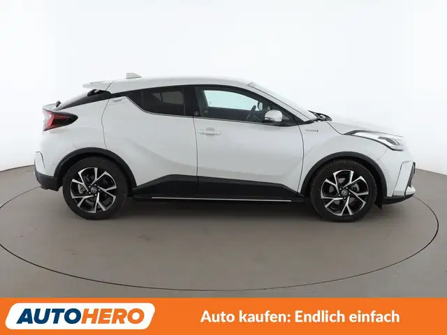 Toyota C-HR view 7