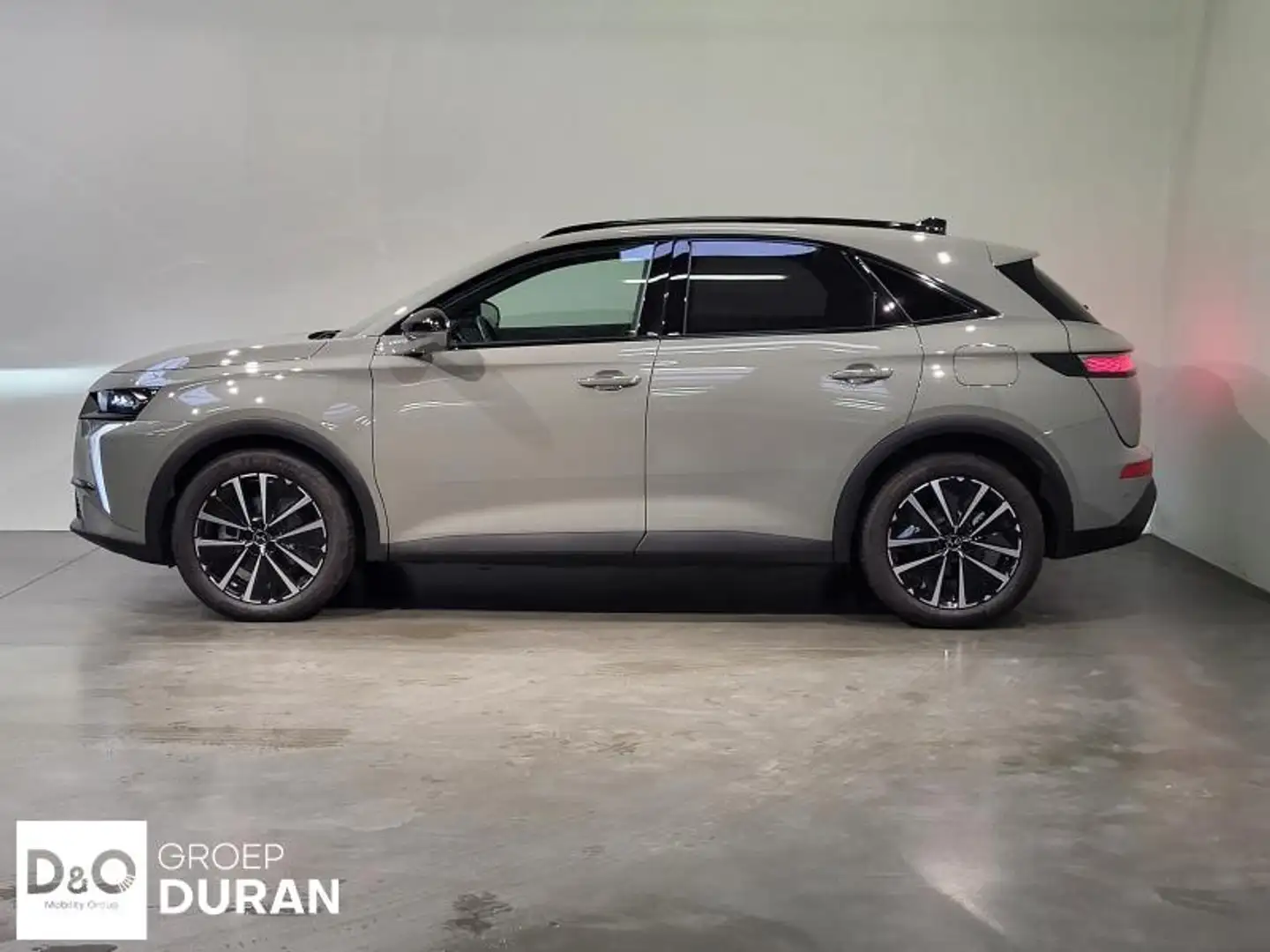 DS Automobiles DS 7 Crossback Rivoli E-Tense 300 EAT8 Gris - 2