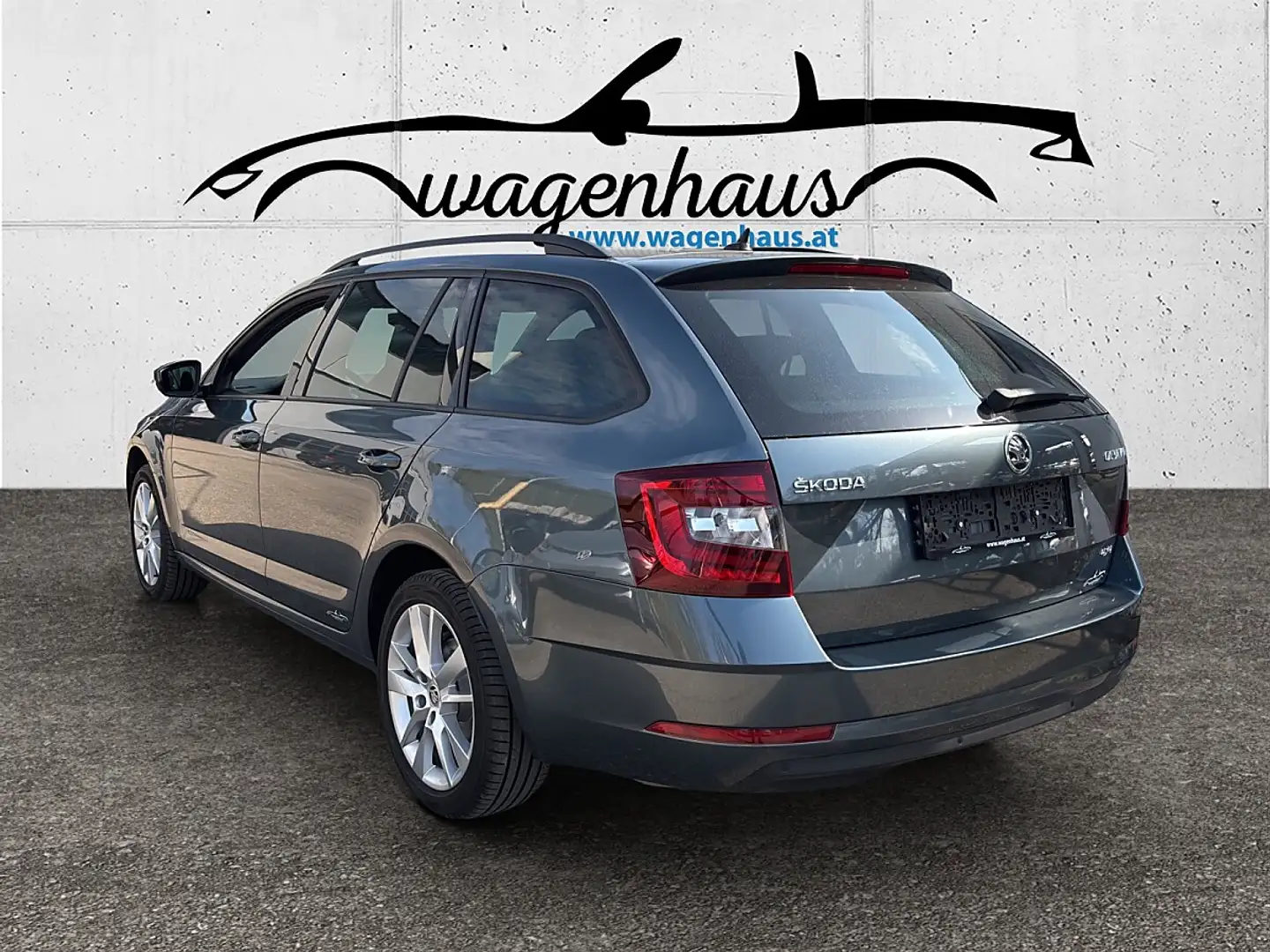 Skoda Octavia Combi 2,0 TDI Style Limited 4x4 DSG, ACC, AHV, ... Grau - 2