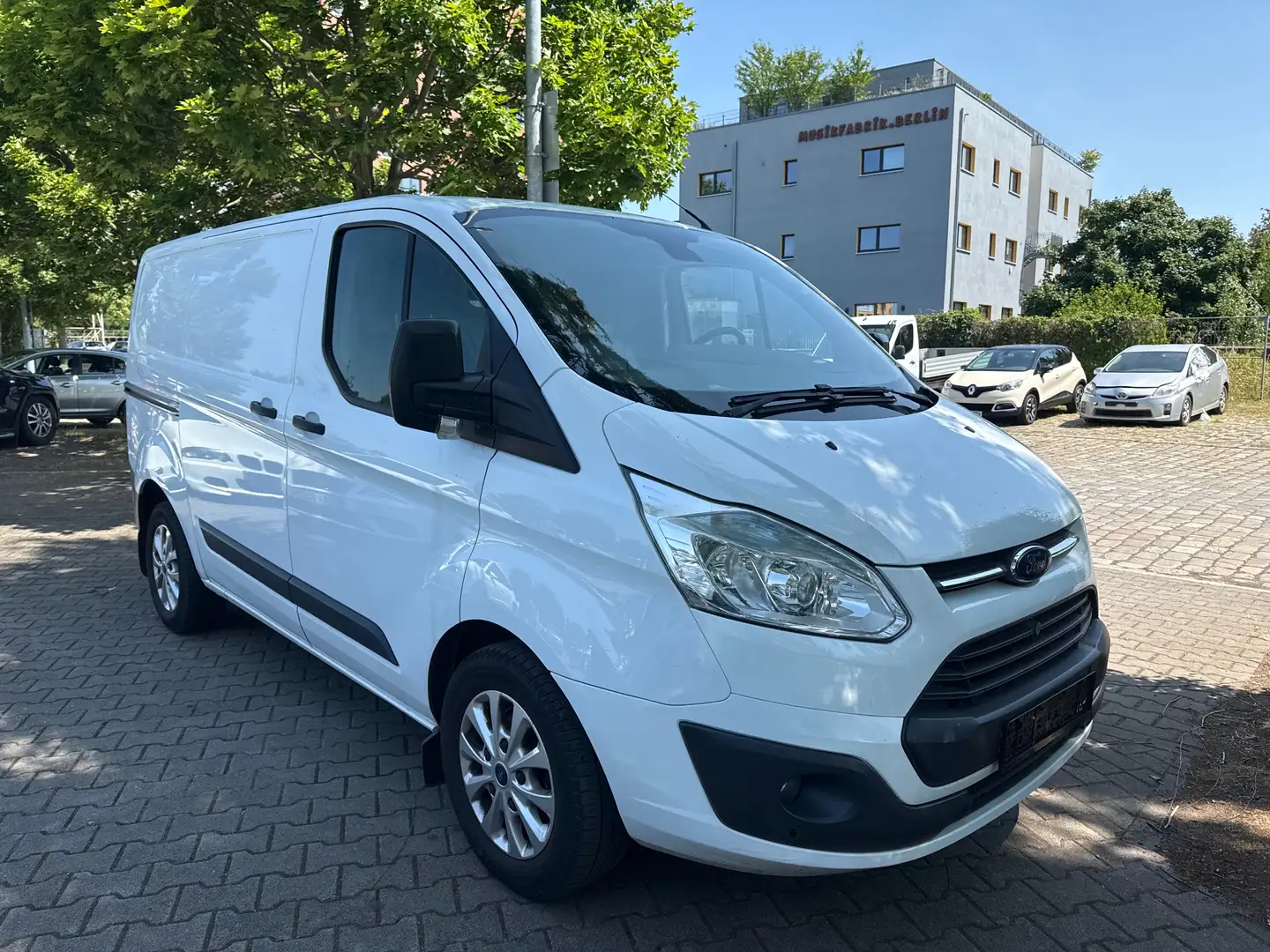 Ford Transit Custom 270 L1 Trend Weiß - 2