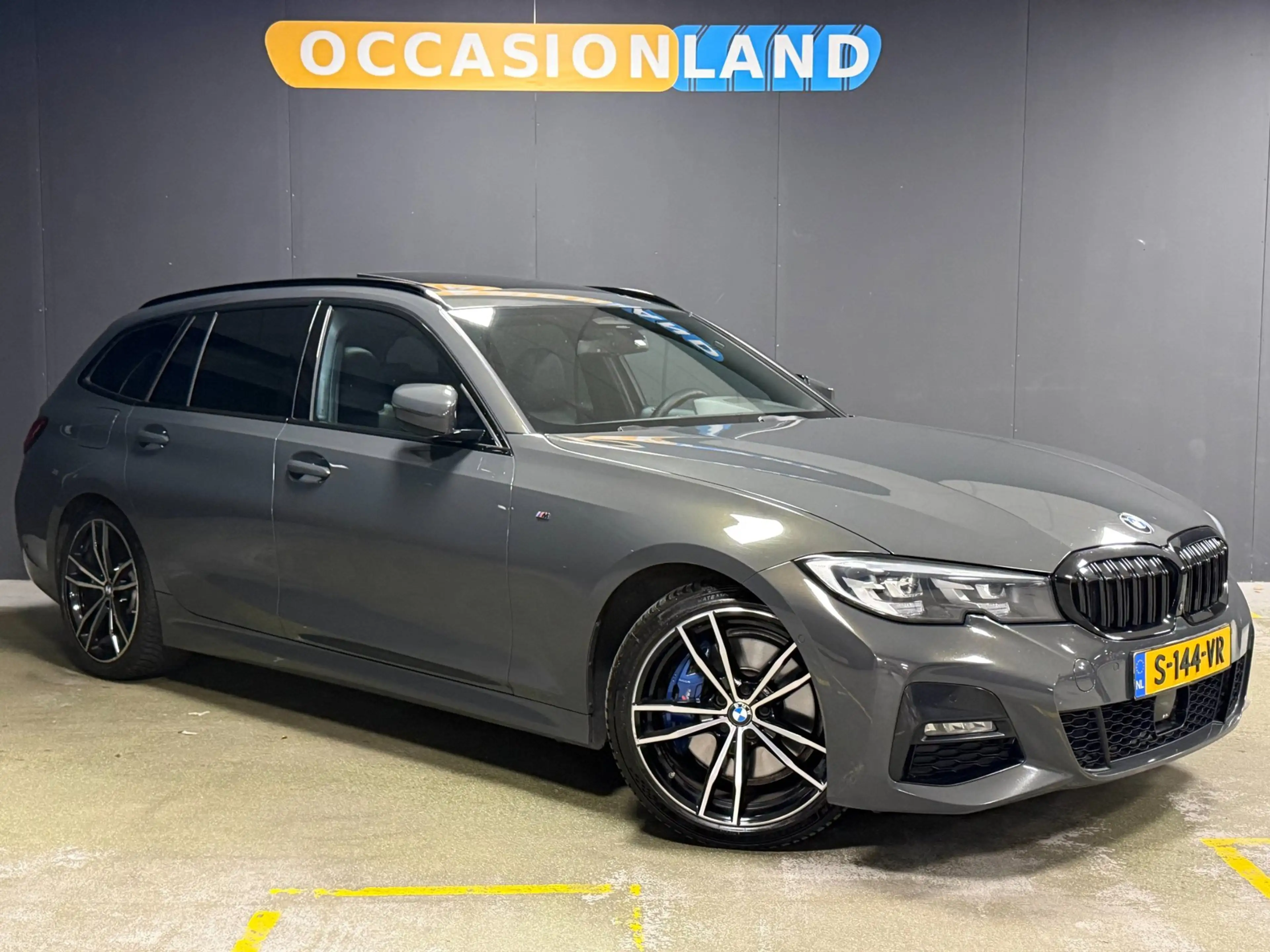 BMW 330 3-serie Touring 330i High Executive M-Sport|PANO|3 — photo 4