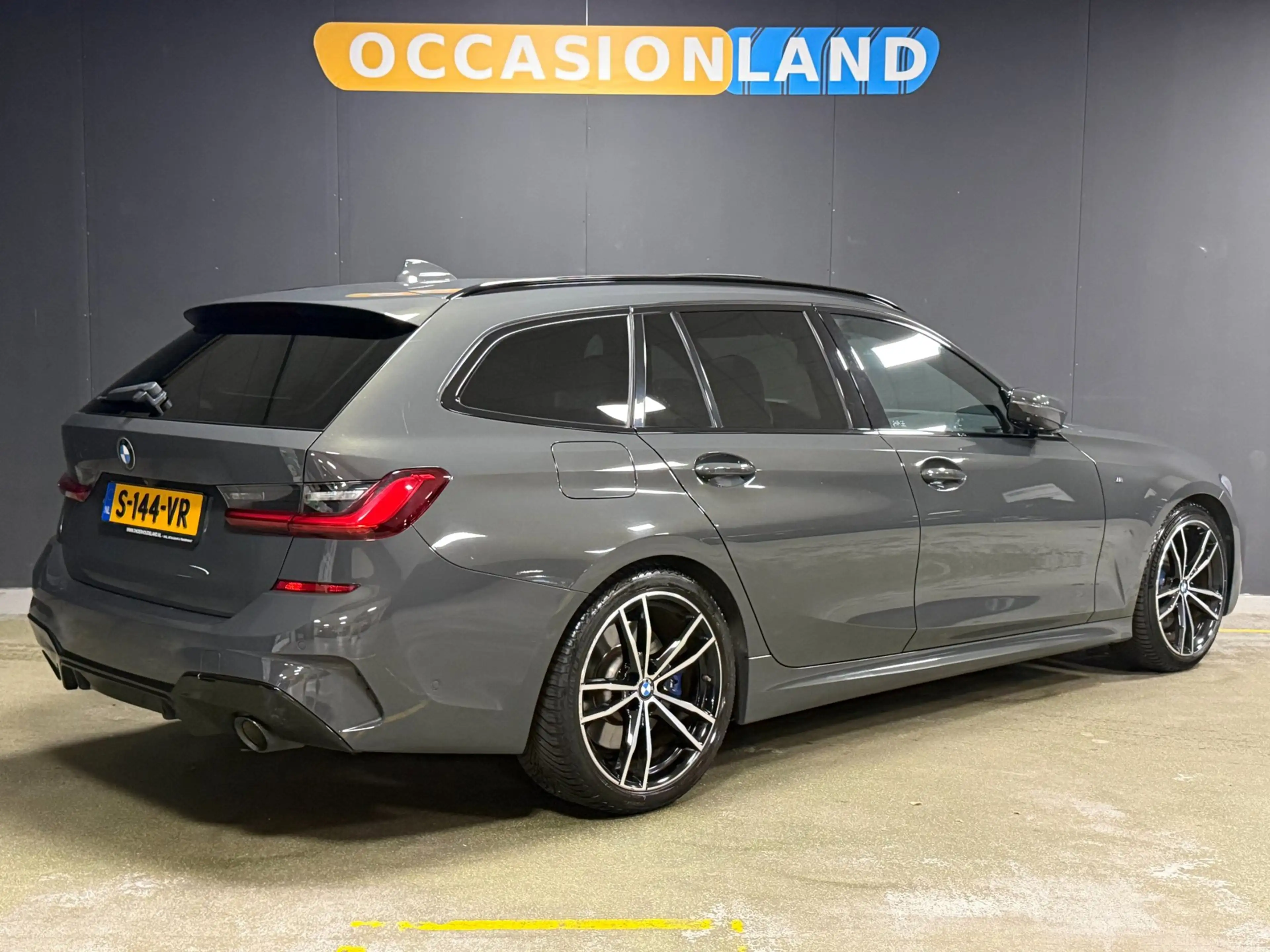 BMW 330 3-serie Touring 330i High Executive M-Sport|PANO|3 — photo 2