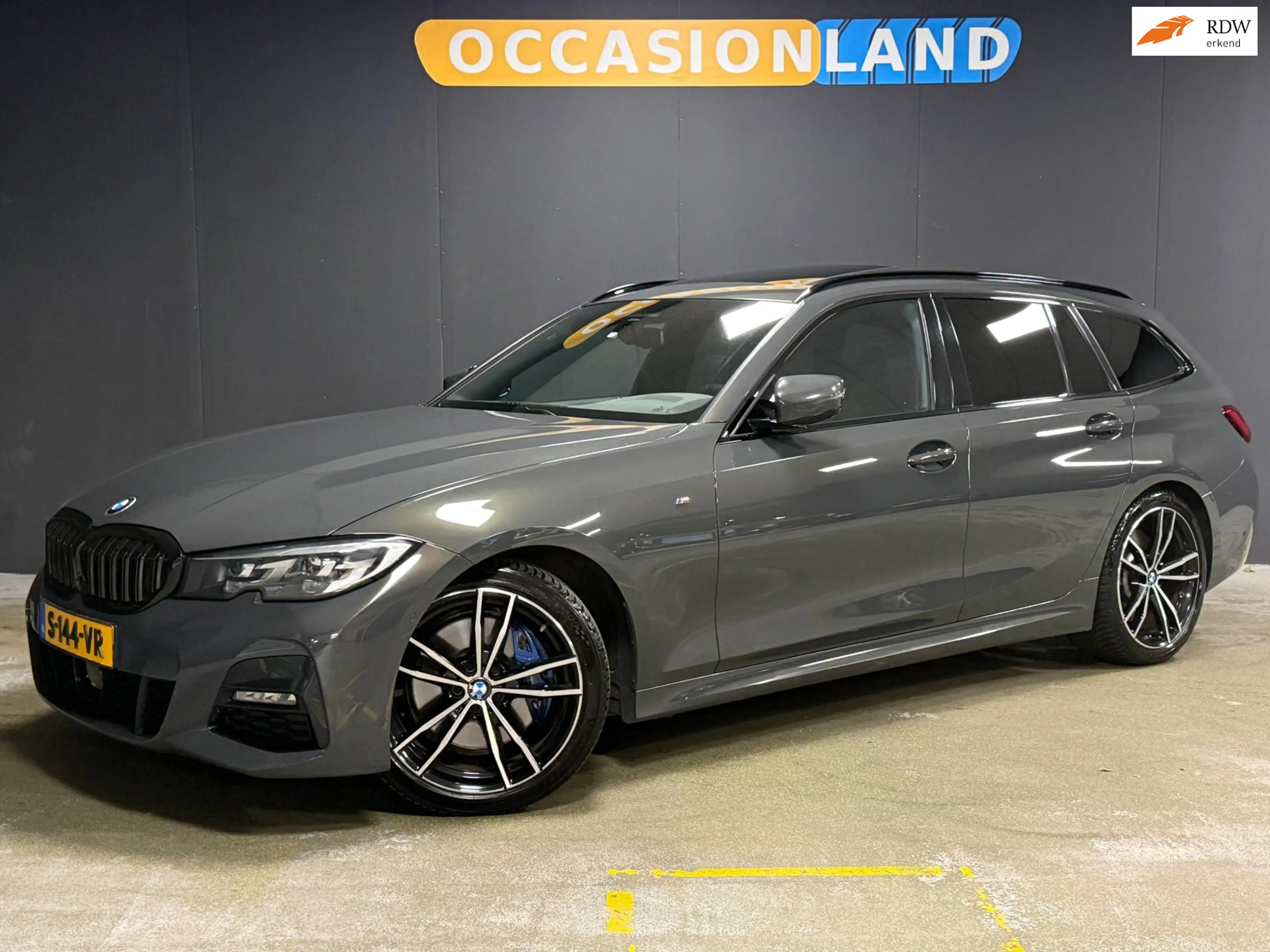 BMW 330 3-serie Touring 330i High Executive M-Sport|PANO|3