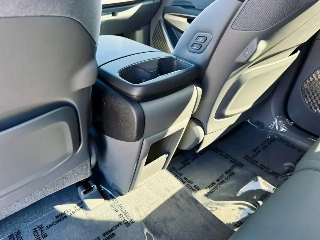Kia EV9 снимка Kia EV9