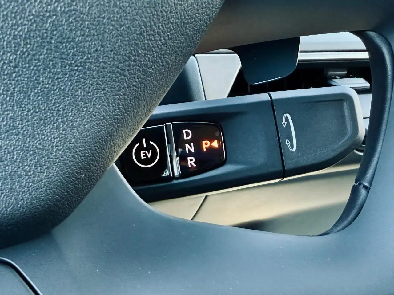 Kia EV9 снимка Kia EV9