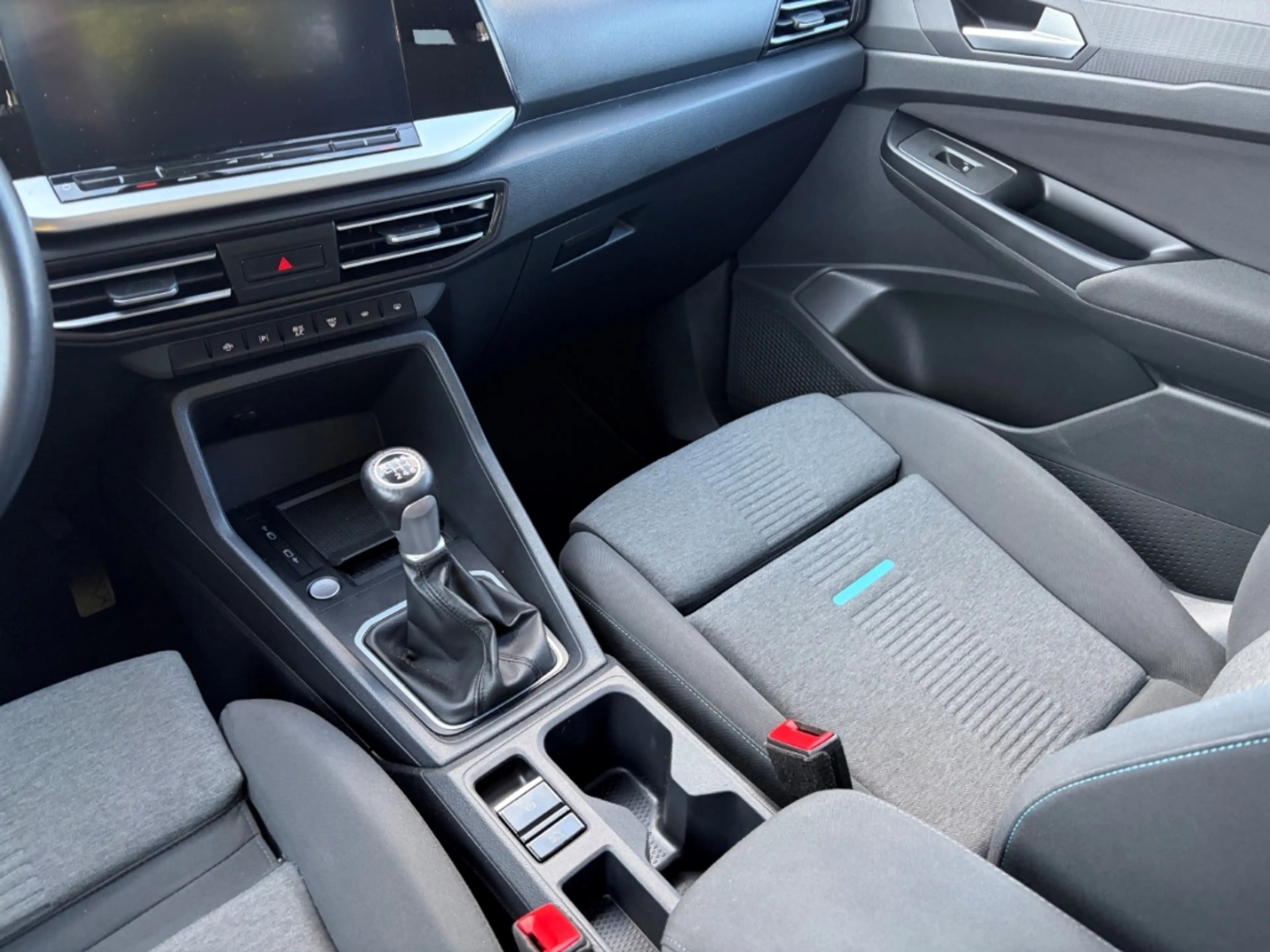 Ford Grand Tourneo 2.0 EcoBlue Active 7-Sitze LED Panoramadach — photo 12