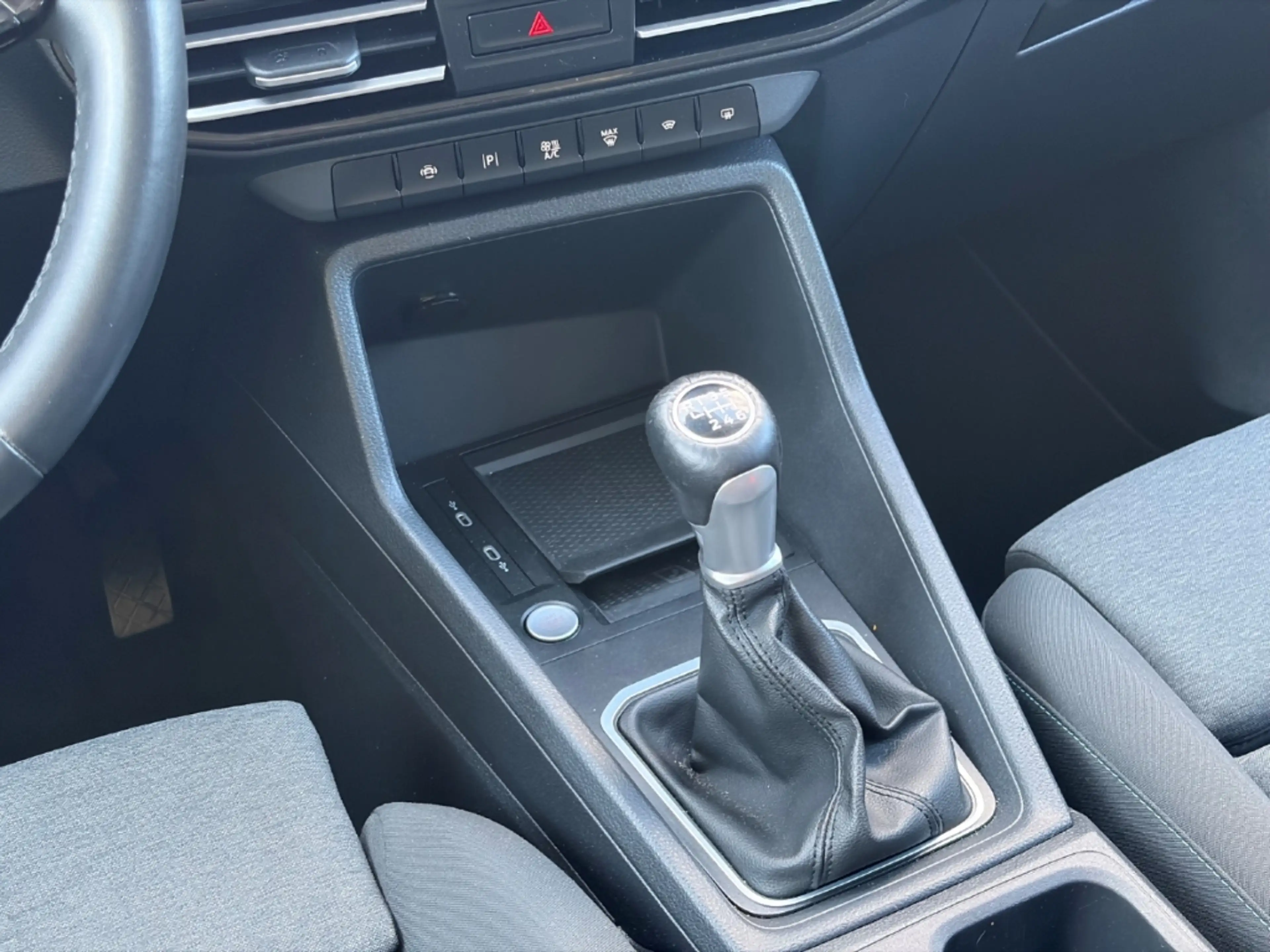 Ford Grand Tourneo 2.0 EcoBlue Active 7-Sitze LED Panoramadach — photo 14