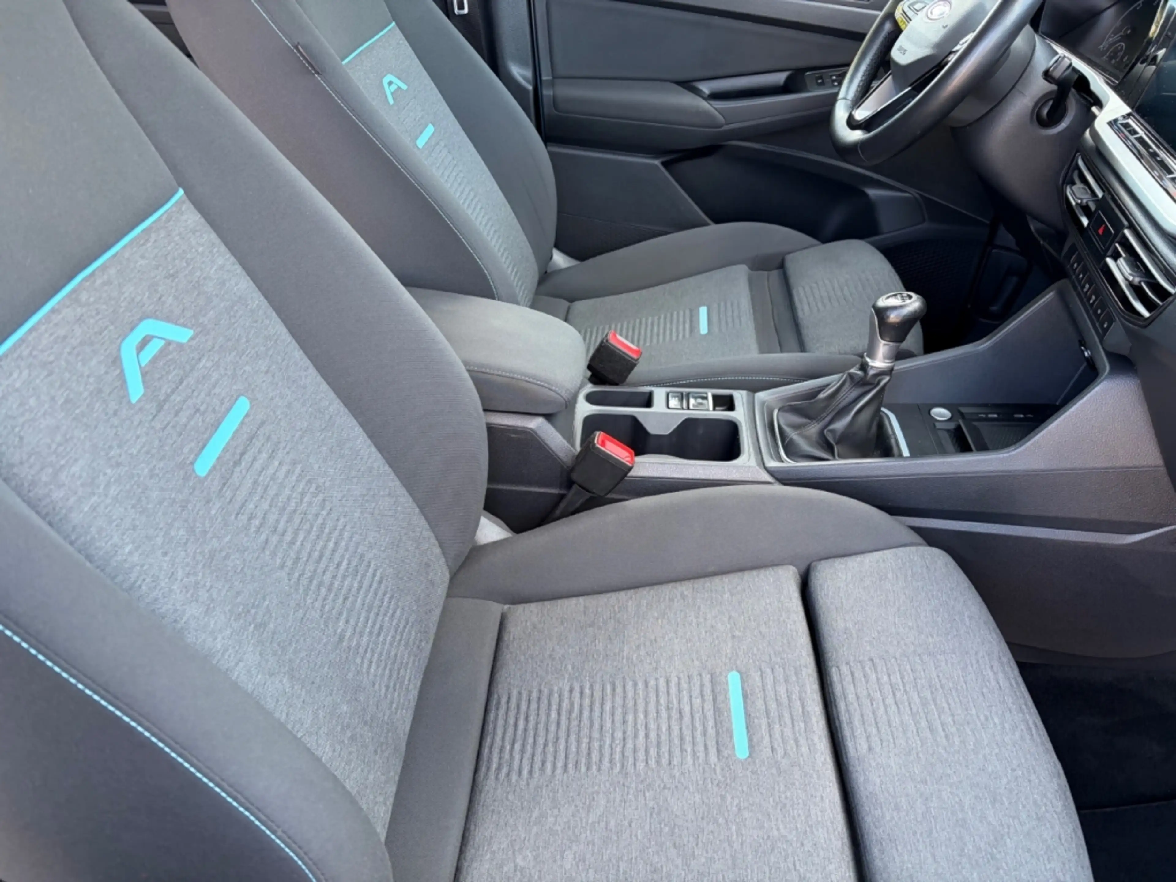 Ford Grand Tourneo 2.0 EcoBlue Active 7-Sitze LED Panoramadach — photo 15