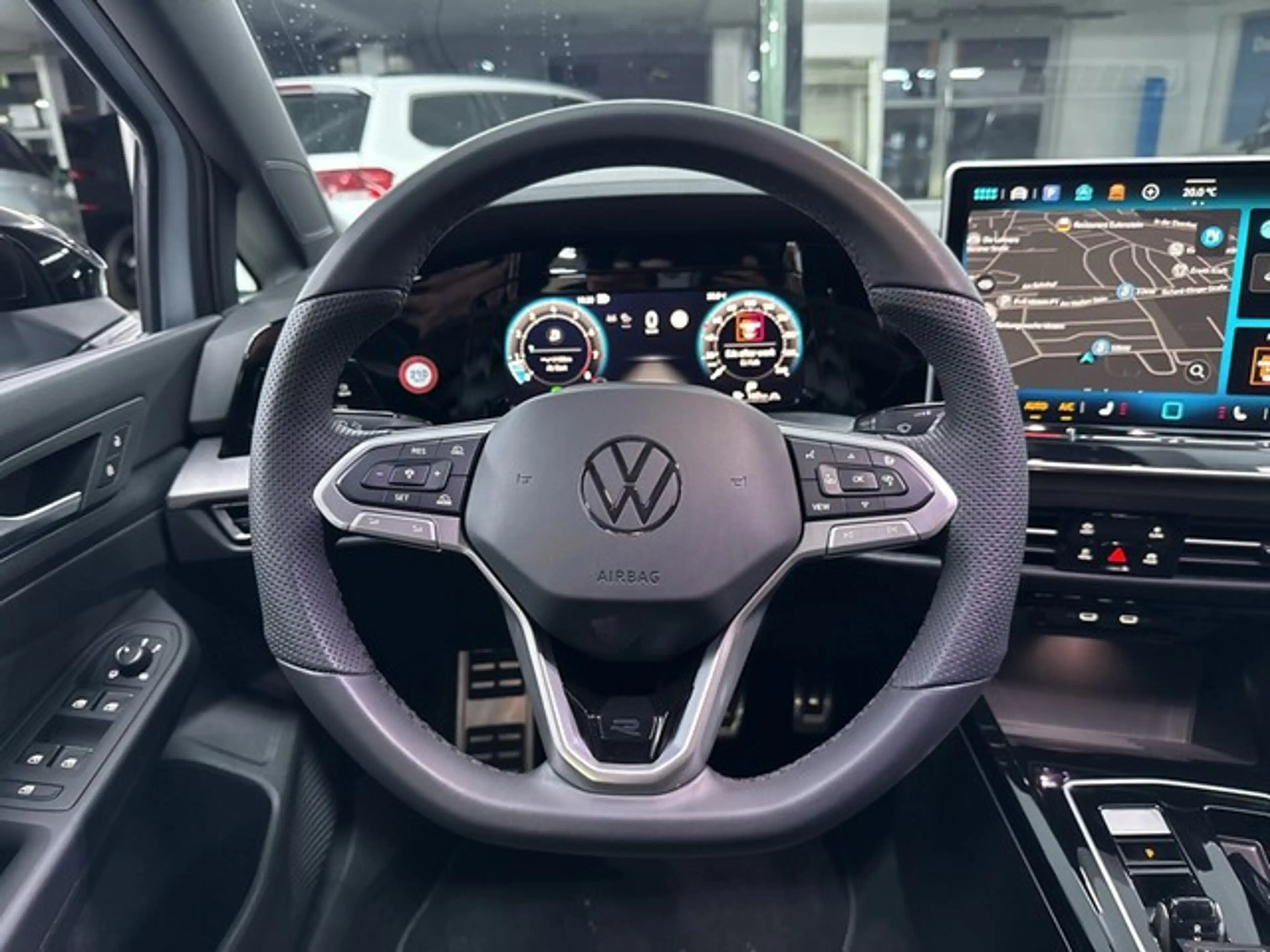 Volkswagen Golf R -Line 1.5 eTSI DSG LED Matrix+NAVI+HUD+ACC — photo 12