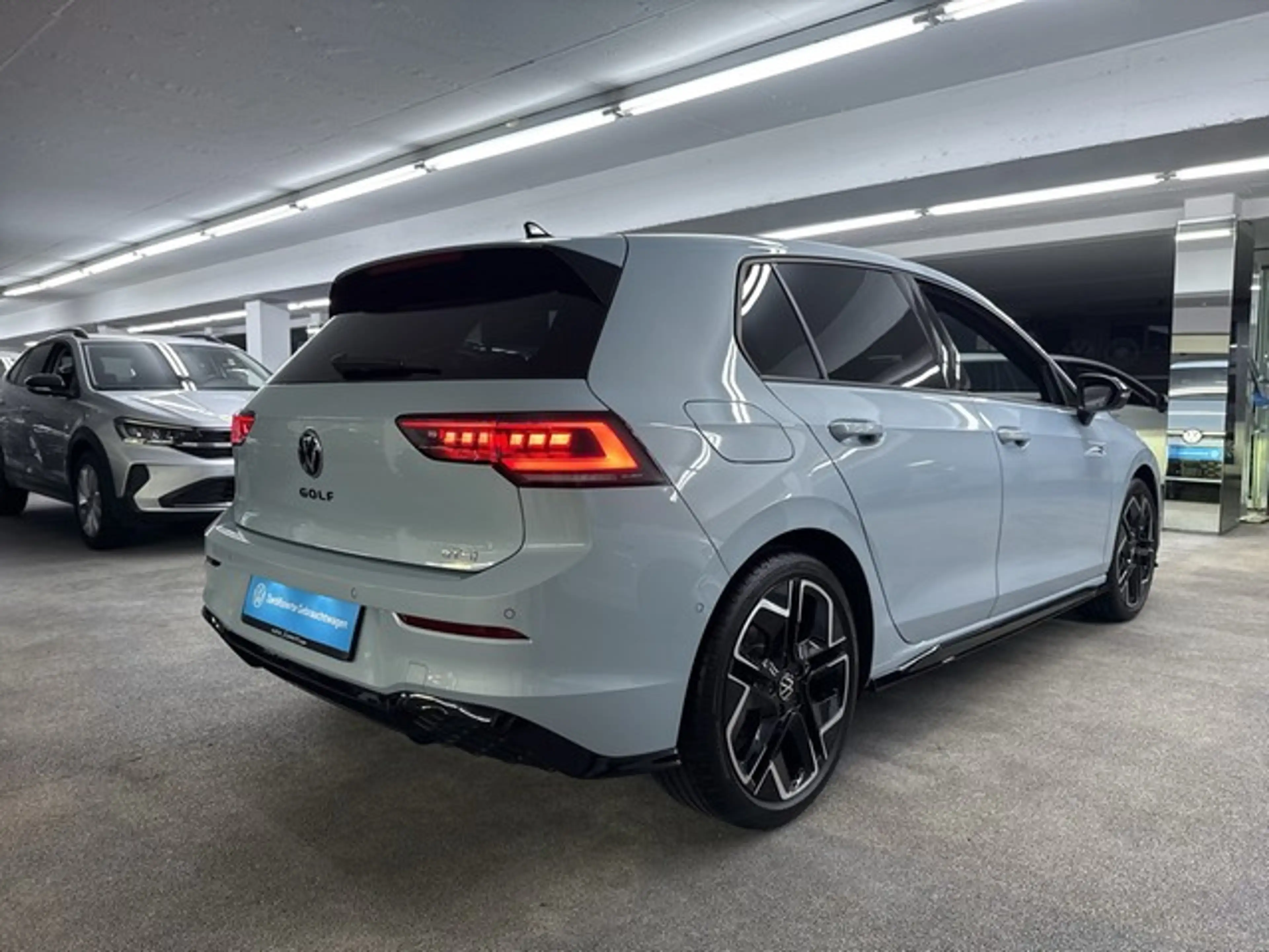 Volkswagen Golf R -Line 1.5 eTSI DSG LED Matrix+NAVI+HUD+ACC — photo 5
