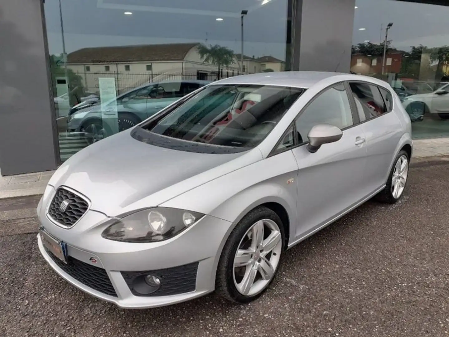 SEAT Leon 2.0 TDI 170CV CR FR GARANZIA - KM CERTIFICATI Argento - 2