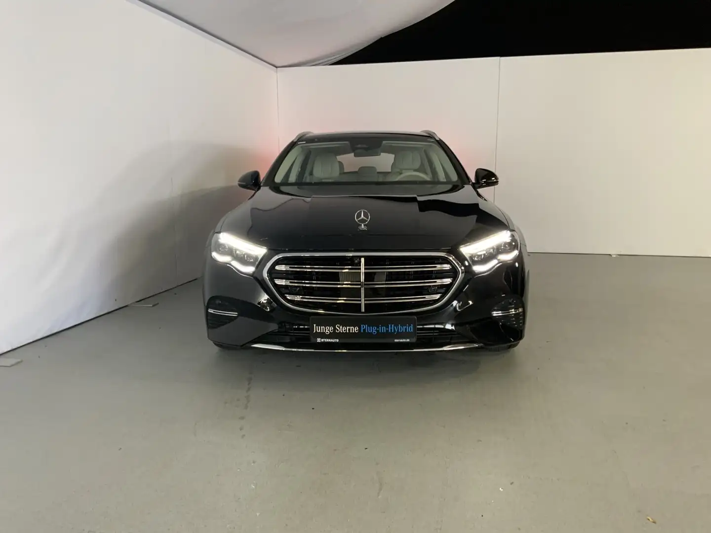 Mercedes-Benz E 300 E 300 de T Excl 360°Cam Distr Memory Burmester Zwart - 2
