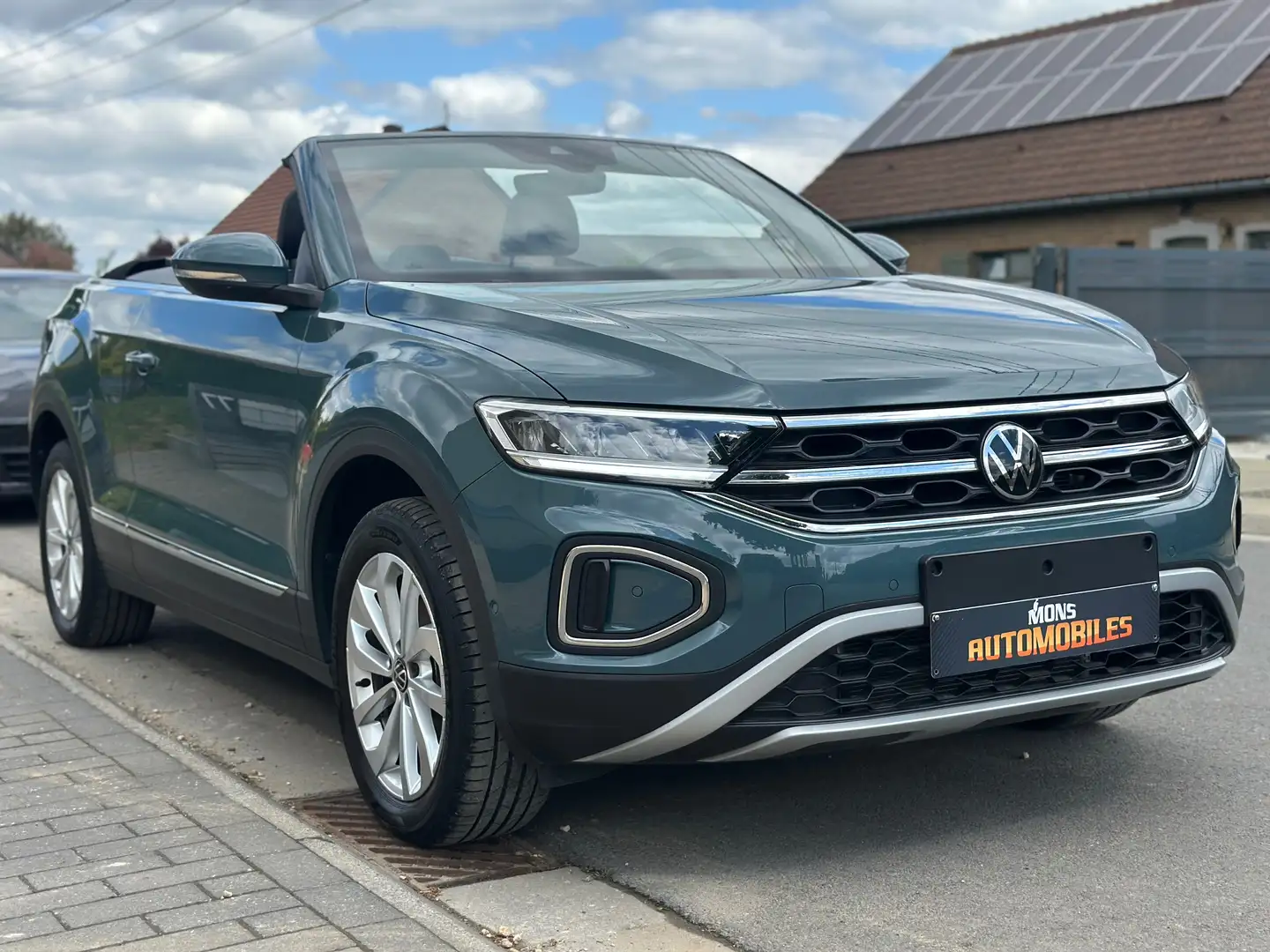 Volkswagen T-Roc 1.0 TSI Cabriolet Style Azul - 1