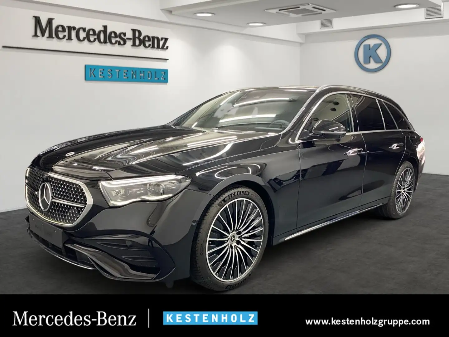 Mercedes-Benz E 300 e T-Modell AMG+PANO+HUD+AHK+BURMEST+DIST Schwarz - 1