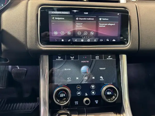 Land Rover Range Rover Sport view 13