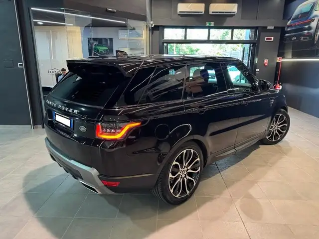 Land Rover Range Rover Sport view 5