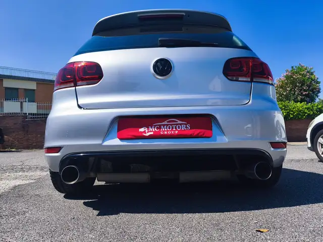 Volkswagen Golf view 6