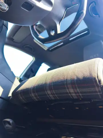 Volkswagen Golf view 23