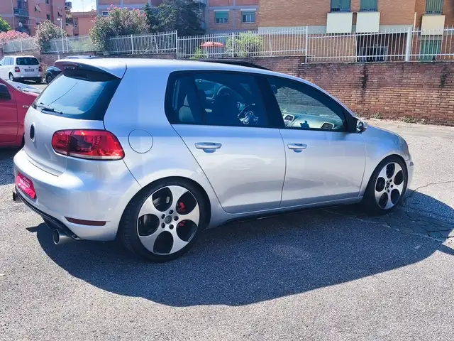 Volkswagen Golf view 7