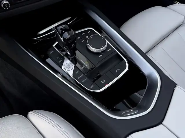 BMW Z4 view 7