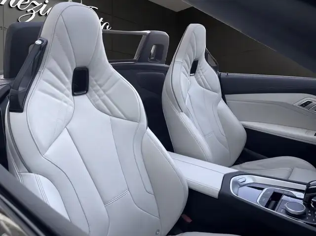 BMW Z4 view 12
