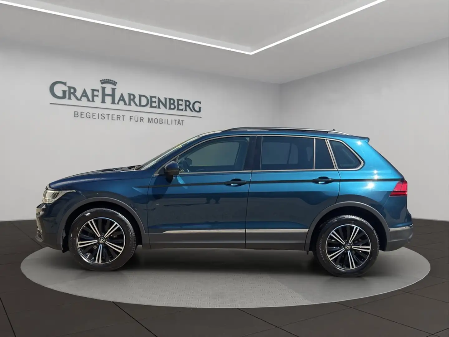 Volkswagen Tiguan Life 2.0 TDI DSG Navi AHK LED Blau - 2