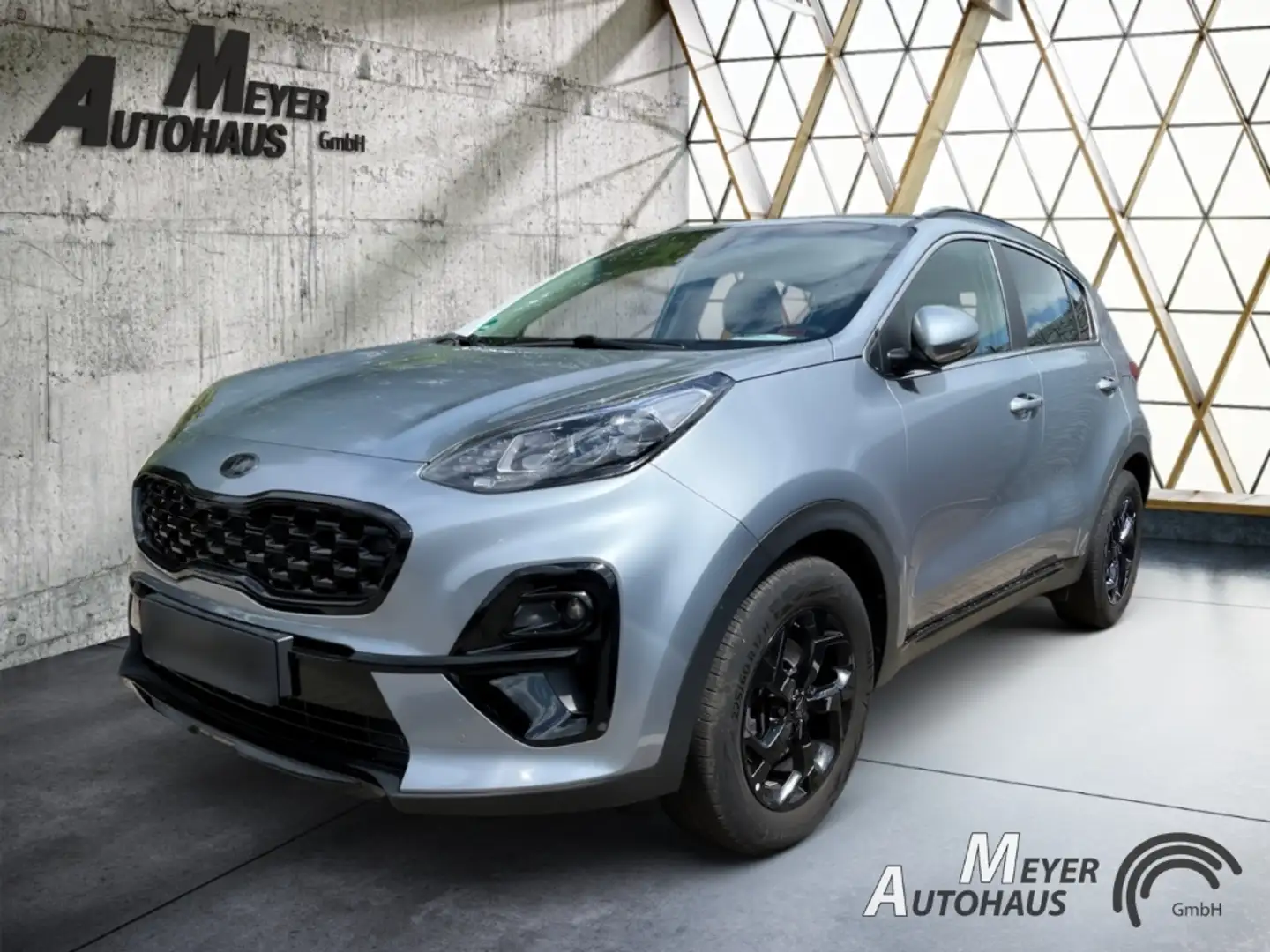 Kia Sportage 1.6 T-GDI BLACK EDITION +Premium-Paket Plateado - 1