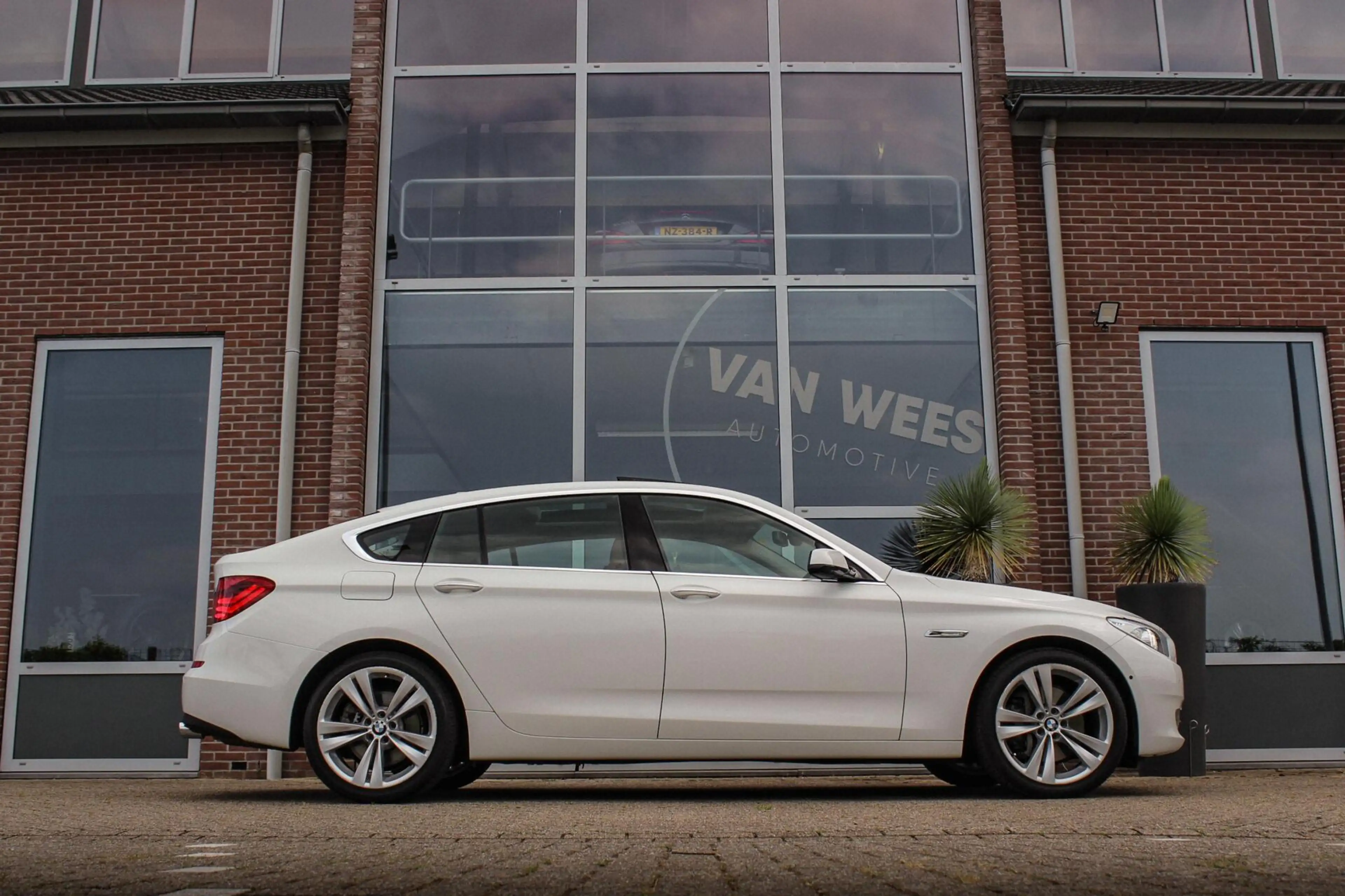 BMW 535 5-serie Gran Turismo 535i High Executive | 2e eige — photo 7