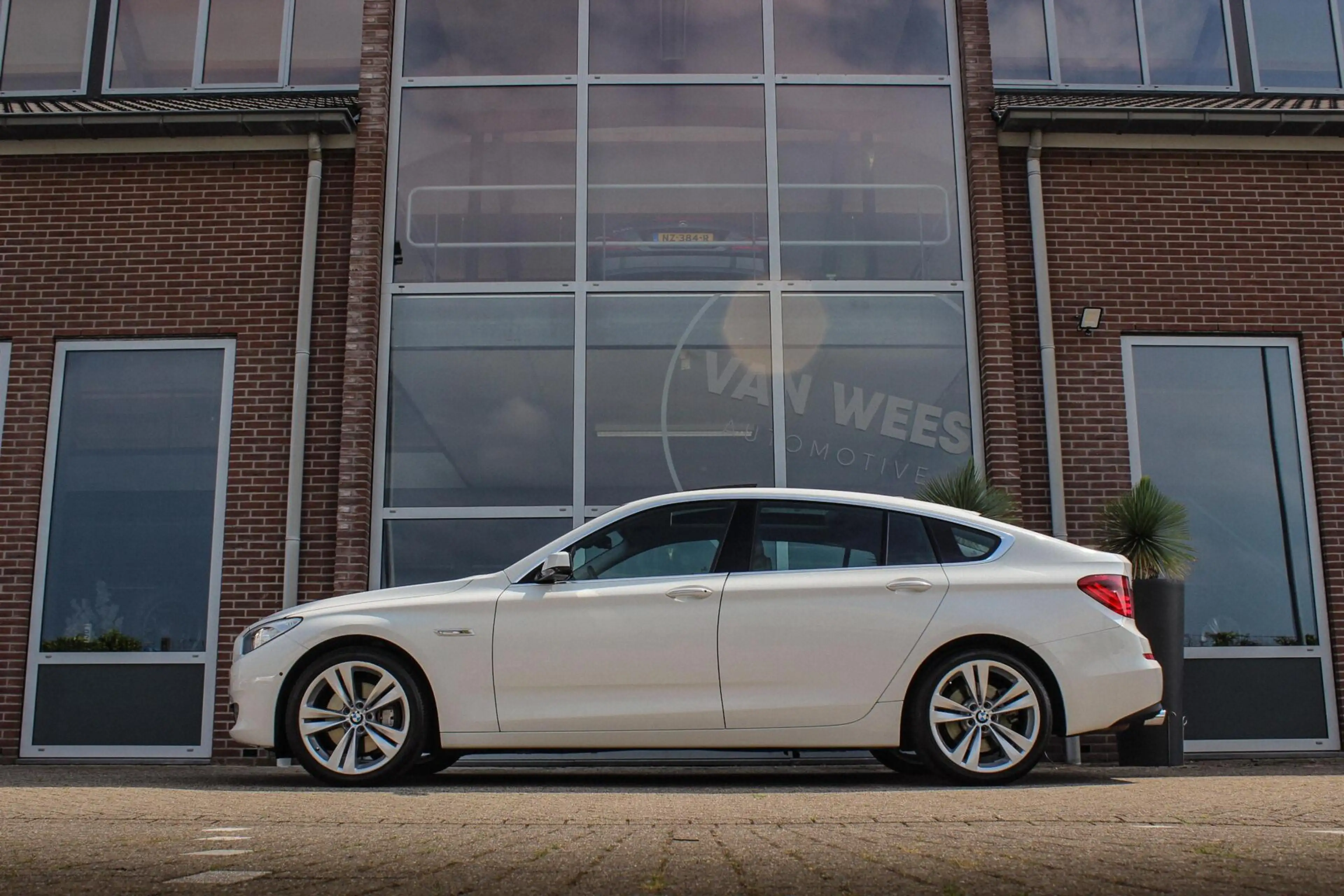 BMW 535 5-serie Gran Turismo 535i High Executive | 2e eige — photo 6