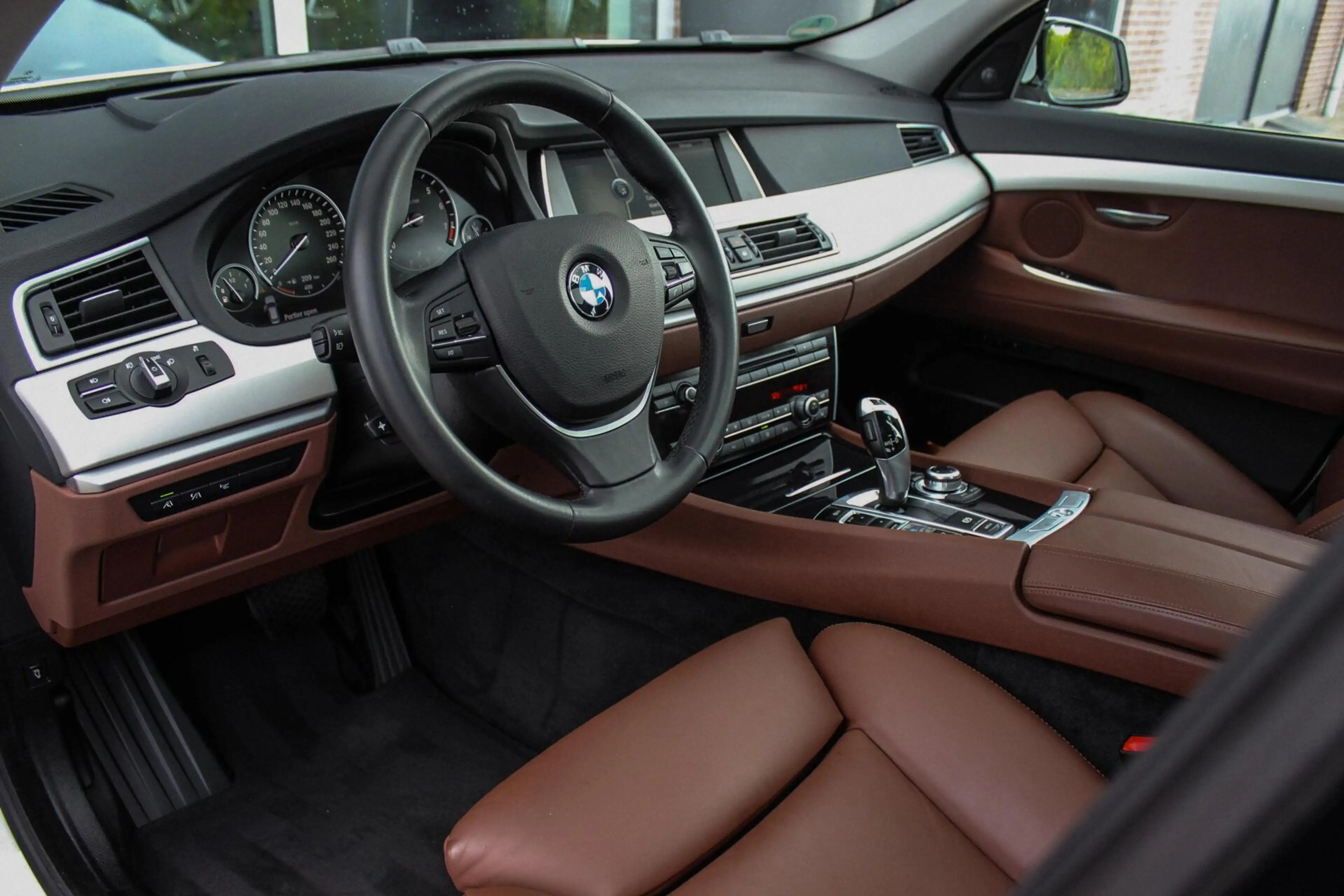 BMW 535 5-serie Gran Turismo 535i High Executive | 2e eige — photo 13