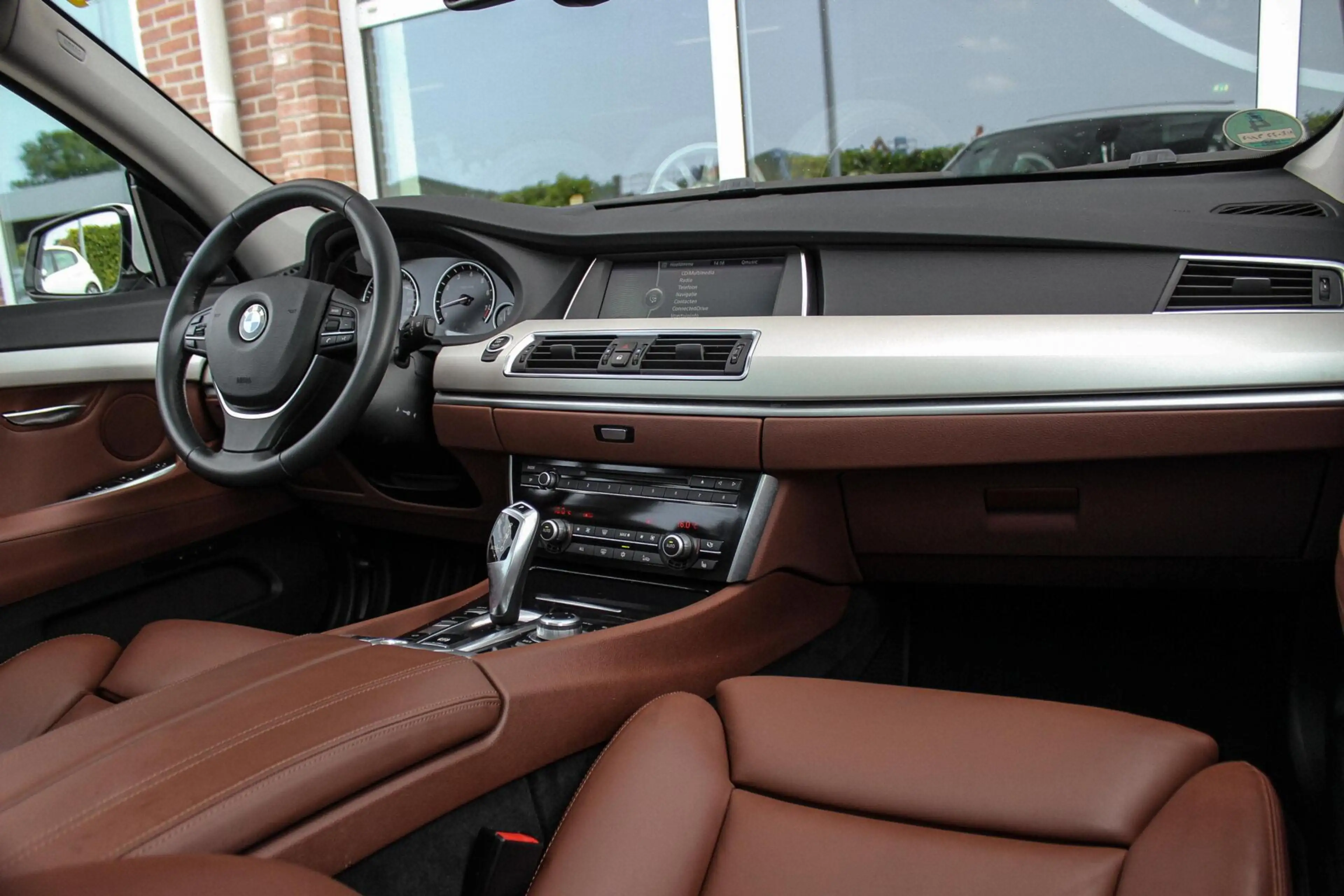 BMW 535 5-serie Gran Turismo 535i High Executive | 2e eige — photo 12