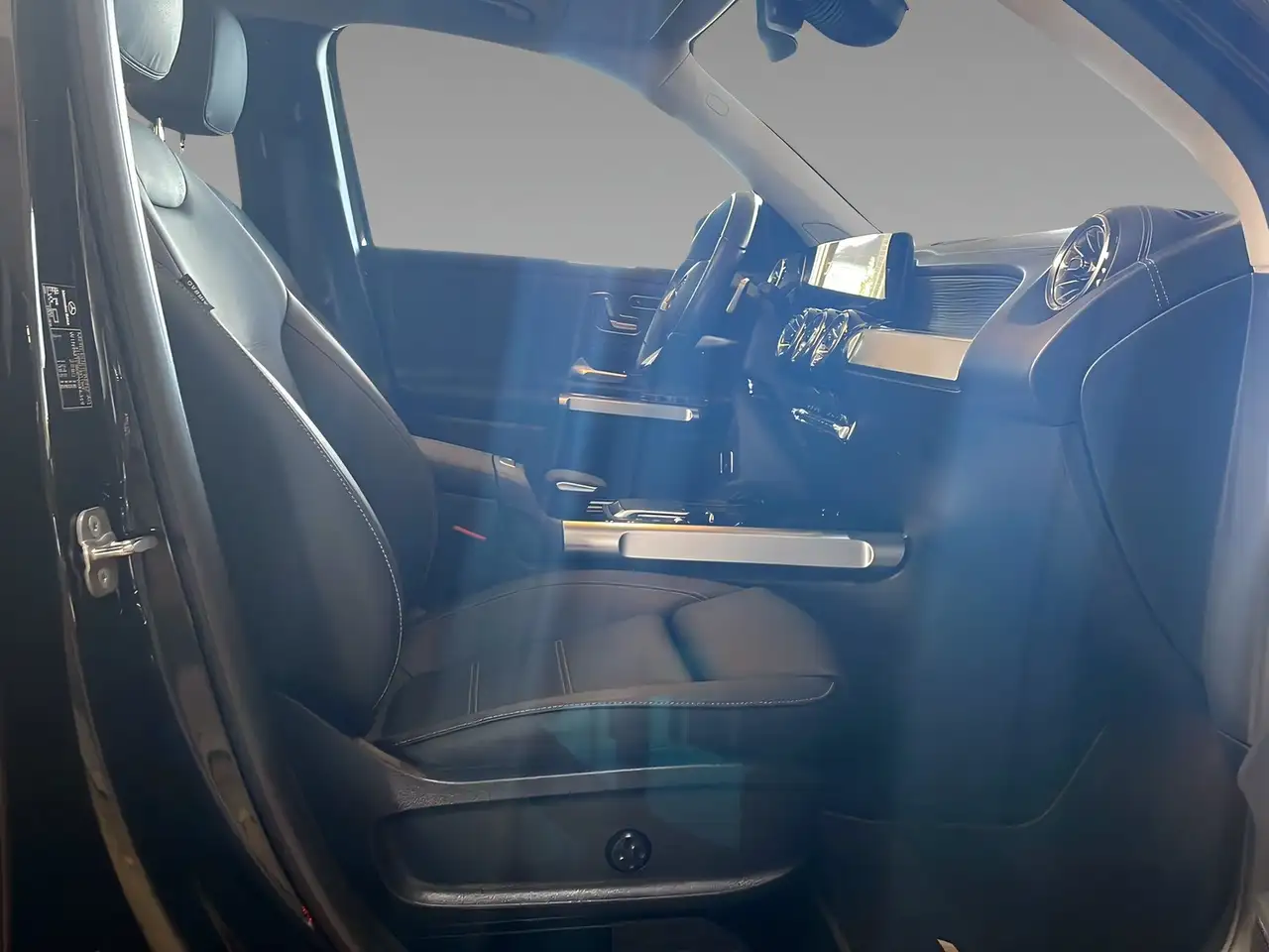Mercedes-Benz EQB 4M AMG+DIST+NIGHT+Memo+Burm+Pano+HuD+360, миниатюра 12