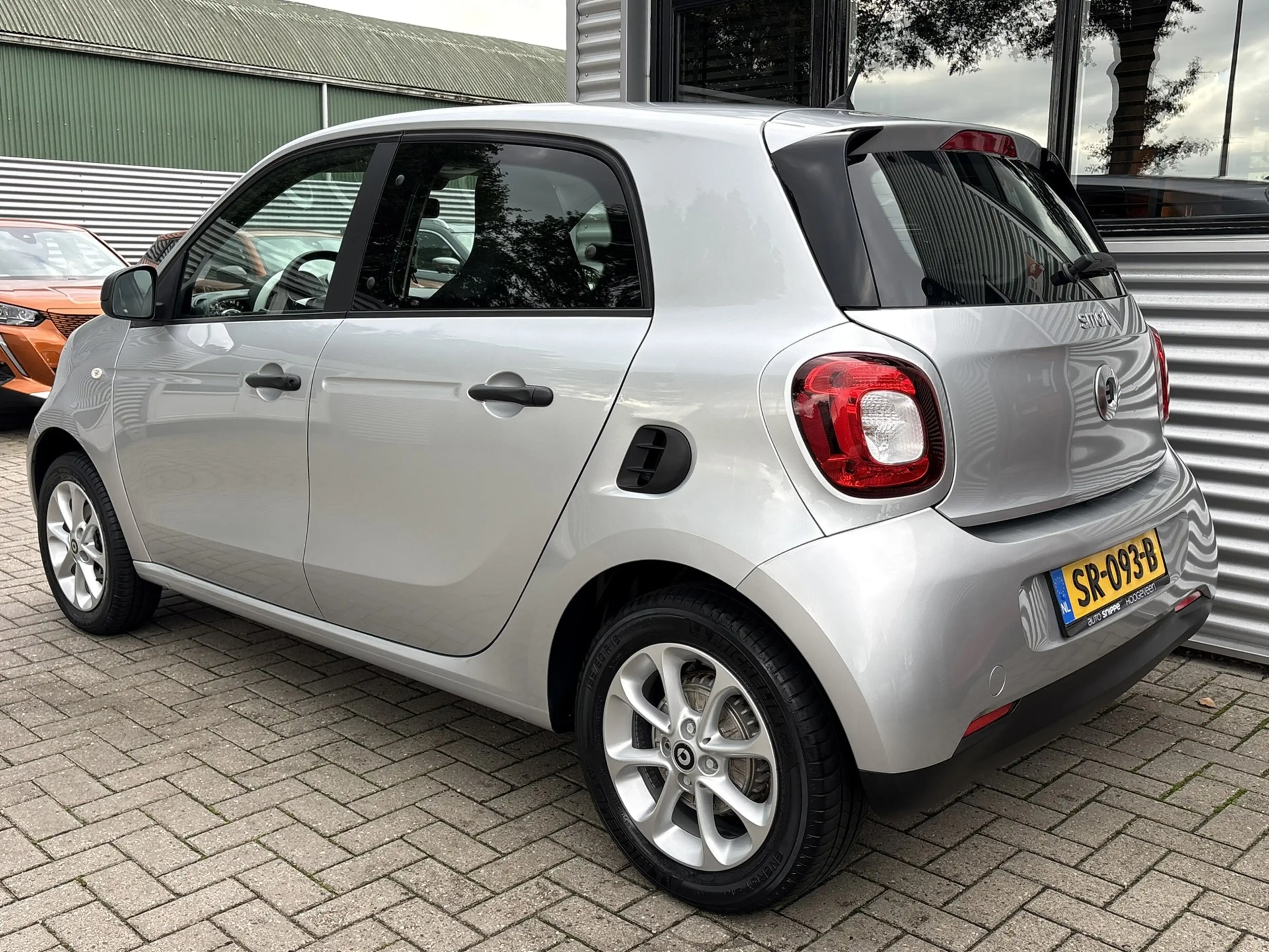 smart forFour 1.0 Business Solution -5DRS.-AUTOMAAT-CLIMA-CRUISE — photo 25