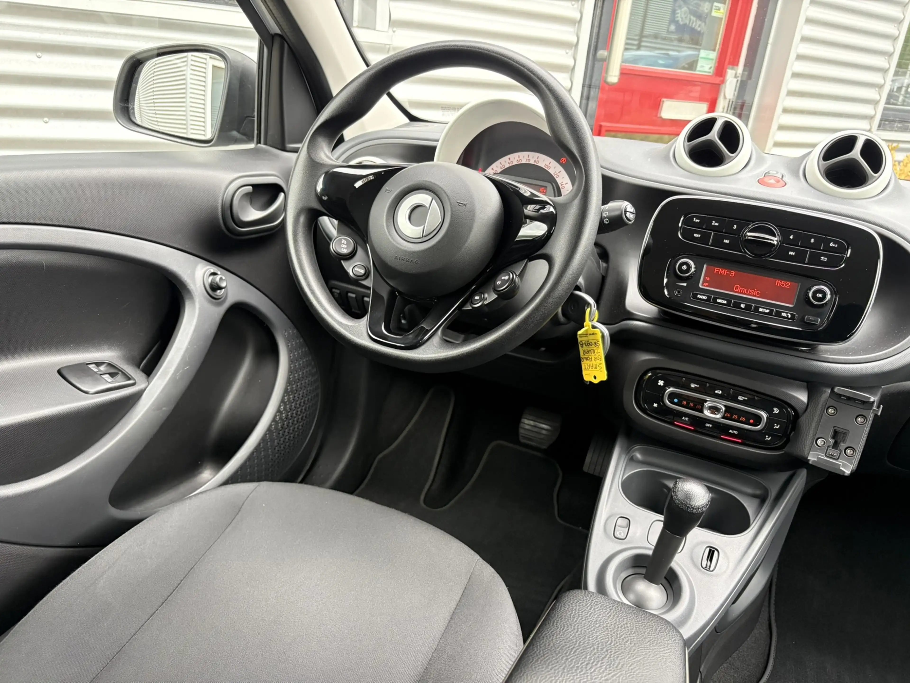 smart forFour 1.0 Business Solution -5DRS.-AUTOMAAT-CLIMA-CRUISE — photo 11